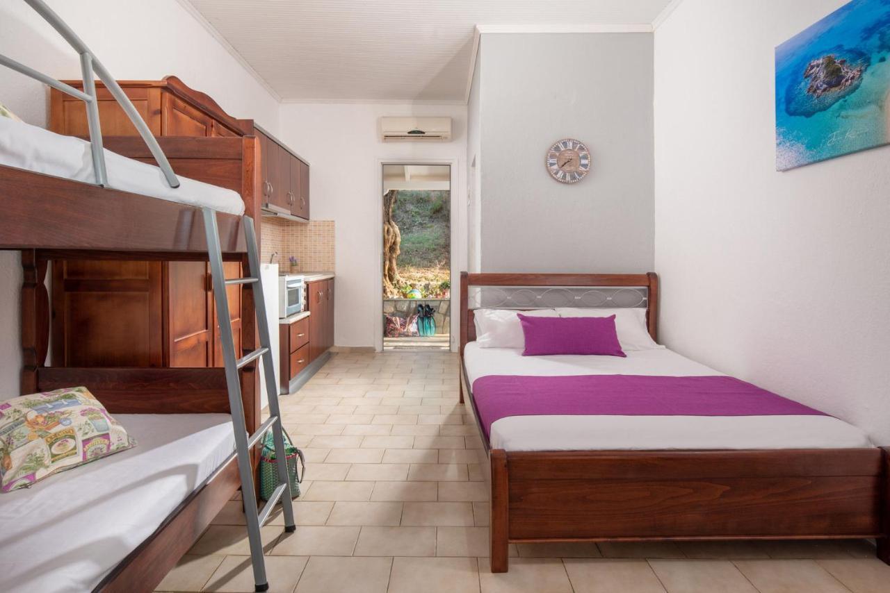Studios Vagelis Kalamítsion Extérieur photo